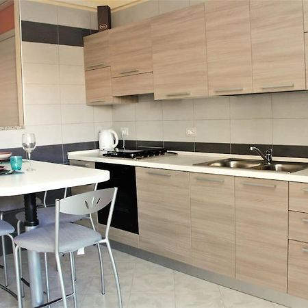 콰르투 산텔레나 La Casa Al Poetto - Iun R0135 아파트 외부 사진