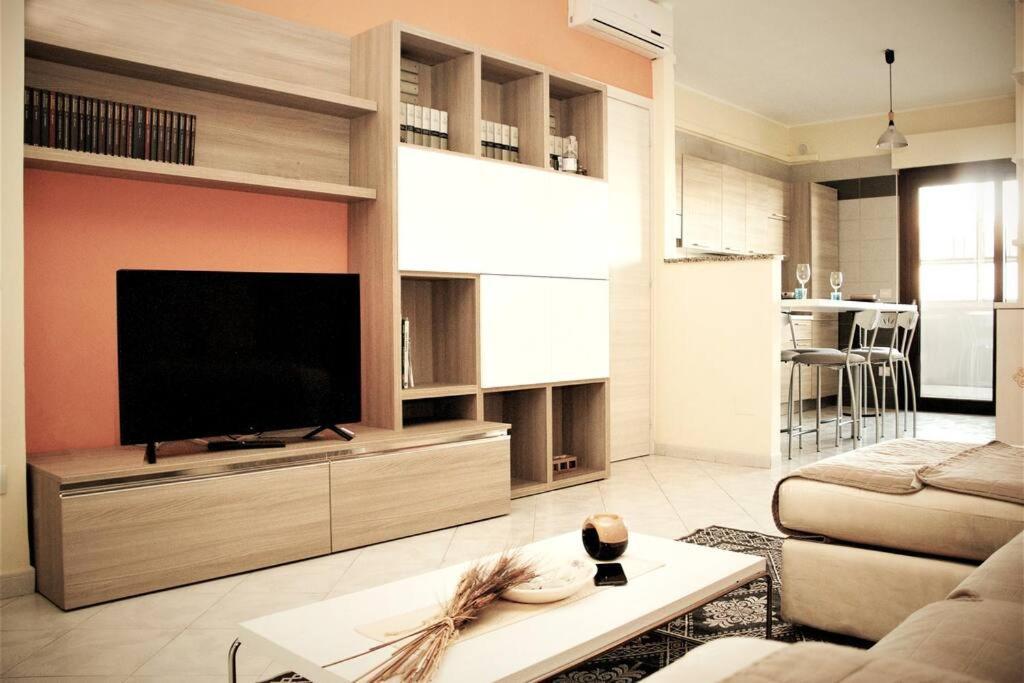 콰르투 산텔레나 La Casa Al Poetto - Iun R0135 아파트 외부 사진
